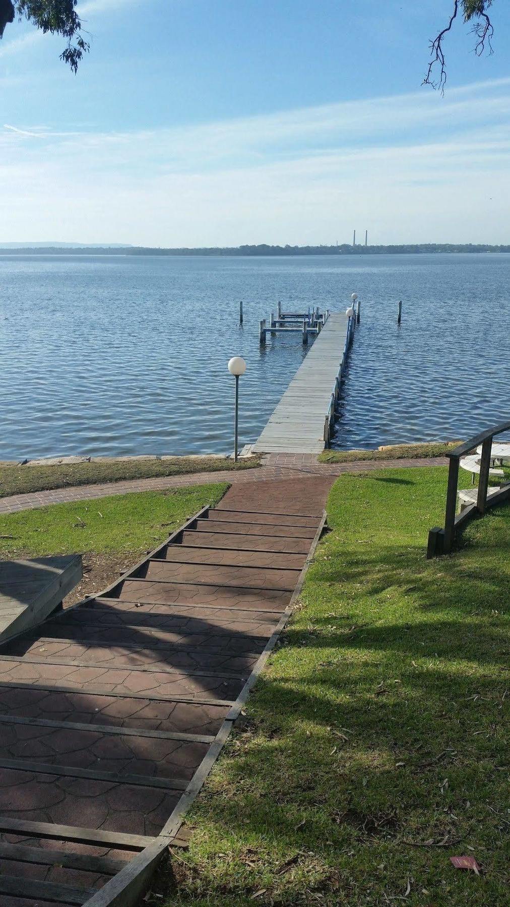 The Beachcomber Hotel & Resort, Ascend Hotel Collection Toukley Exteriér fotografie The pier at the town park